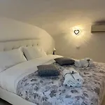 Petite 公寓