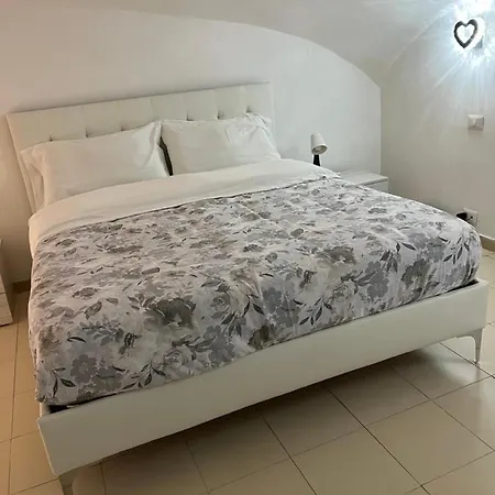 Petite * Neapel