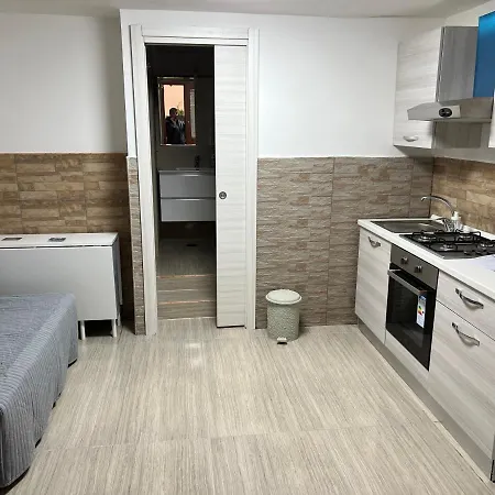 Petite Apartment