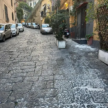 Apartment Petite Neapel
