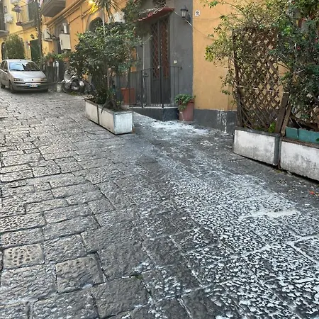 Petite Apartment Neapel